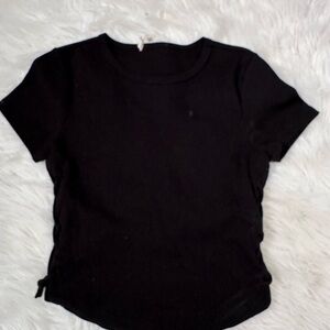 Heart Hips Women’s Black Ribbed Crop Top Size Medium